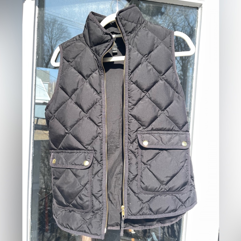 J Crew black puffer vest